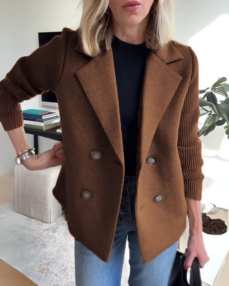 Margaux | Veste ajustée casual à volants et boutons