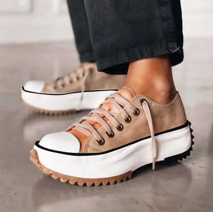 Christiane | Chaussures compensées élégantes – photo 2