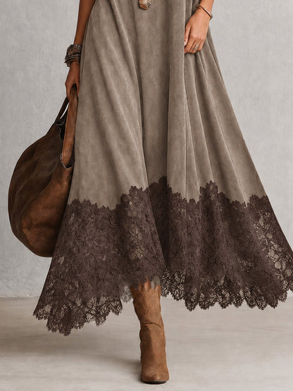 Colette | Robe Longue Effet Daim à Ourlet en Dentelle