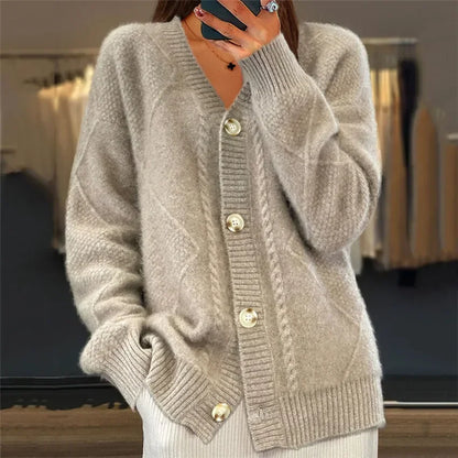 Lena | Cardigan doux à boutons en pur cachemire