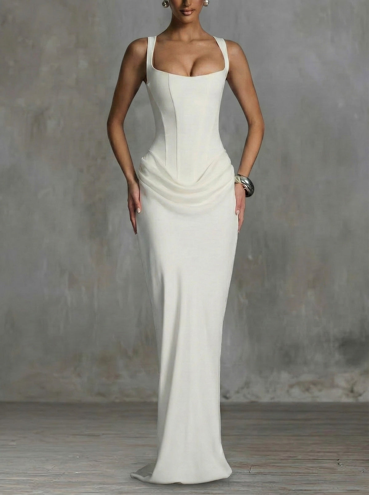 Christine – Robe Maxi à Col Carré