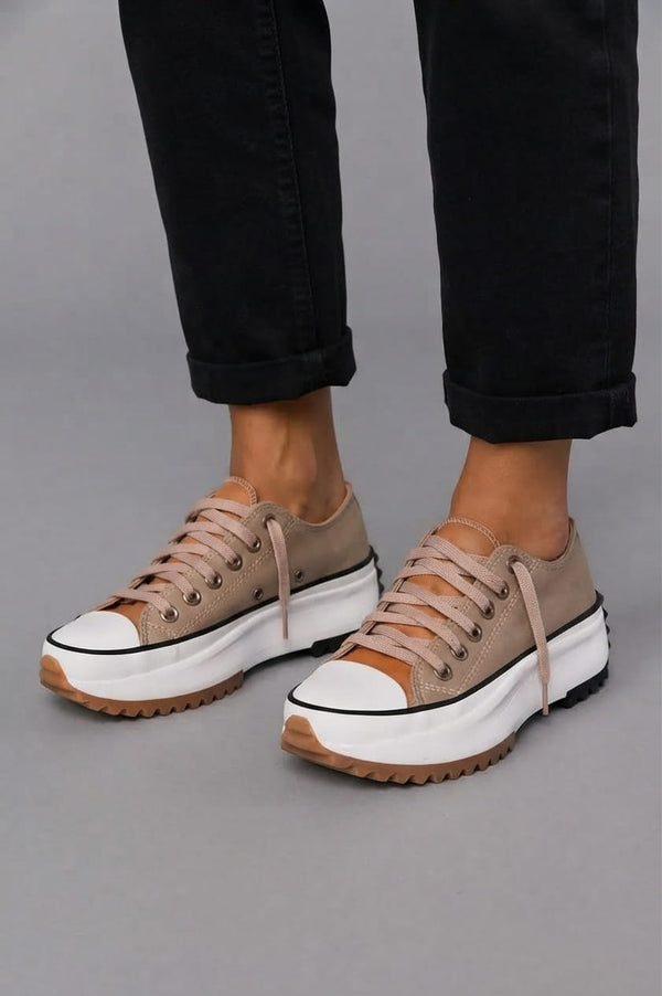 Christiane | Chaussures compensées élégantes – photo 1