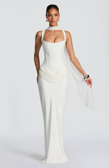 Christine – Robe Maxi à Col Carré