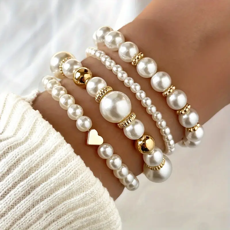 Ensemble de bracelets de perles intemporels