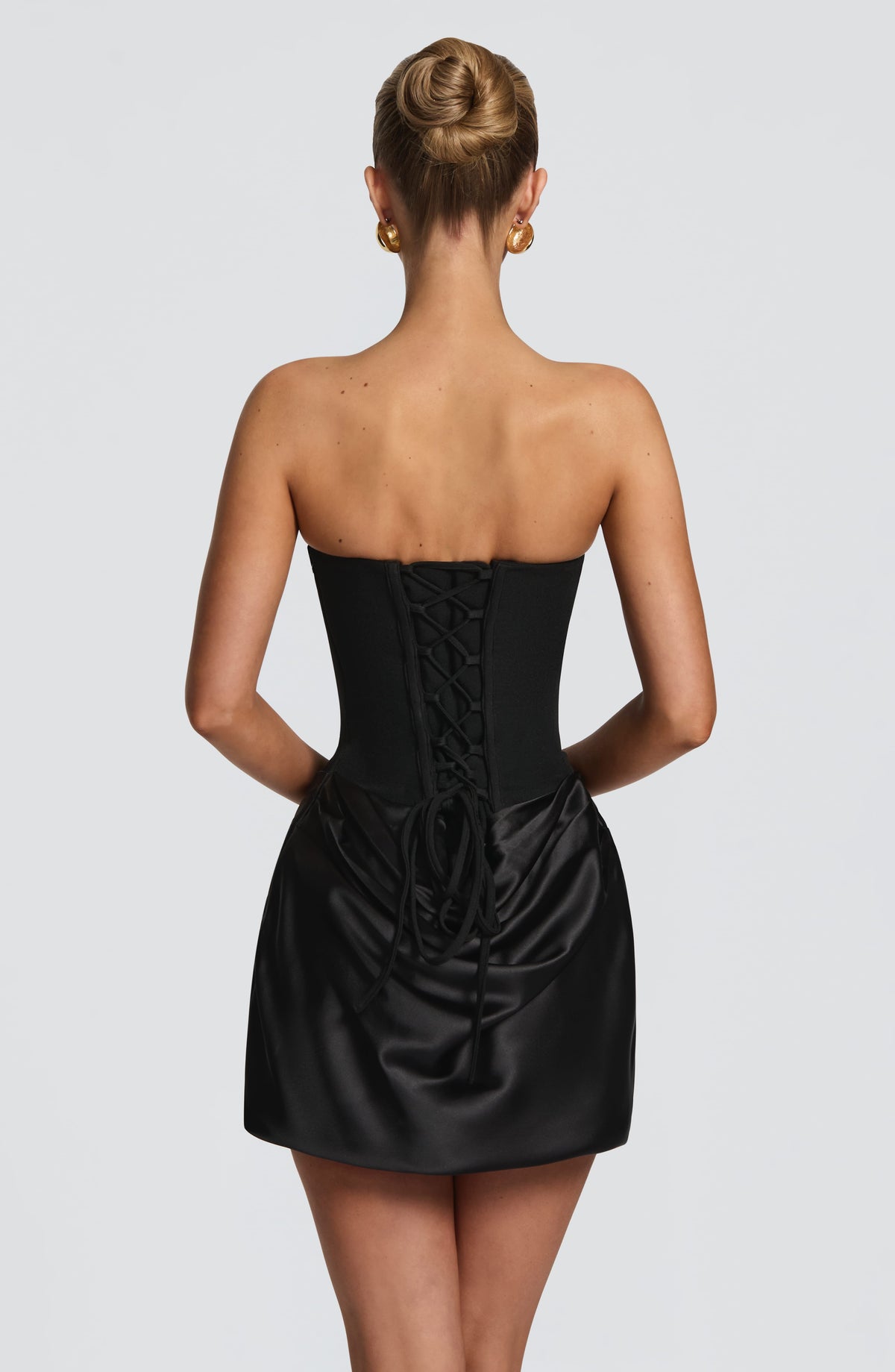 Maggie | Mini Robe Bustier Corset en Crêpe et Satin